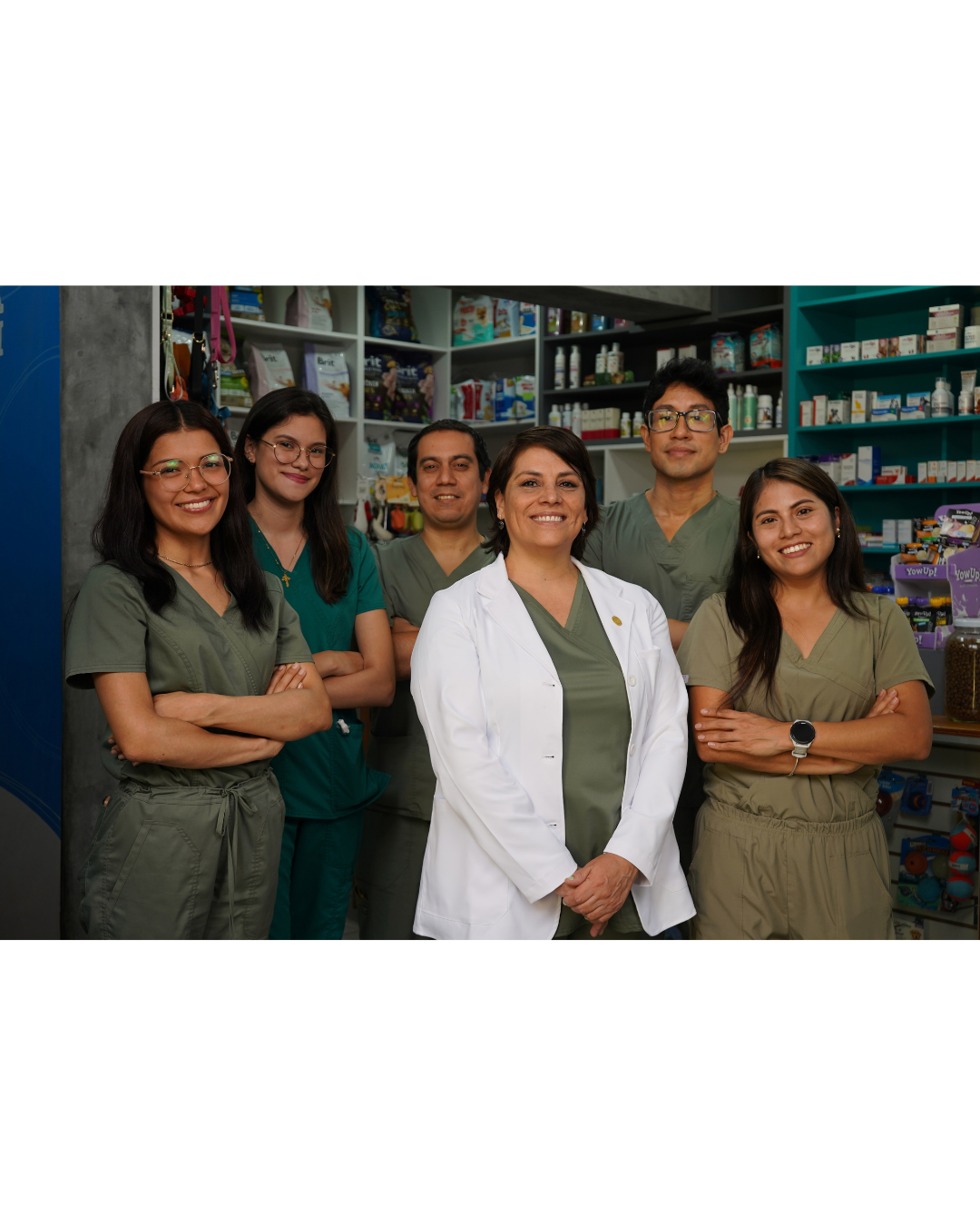 Equipo de American Vet en la clínica